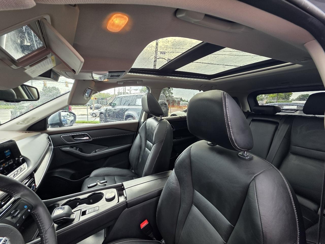 Nissan Rogue  2021