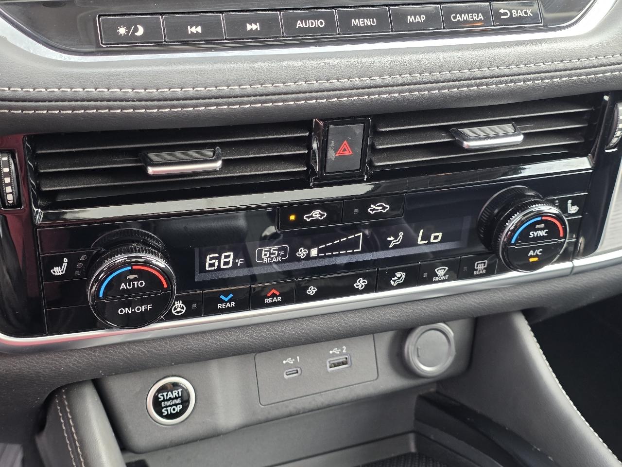 Nissan Rogue  2021