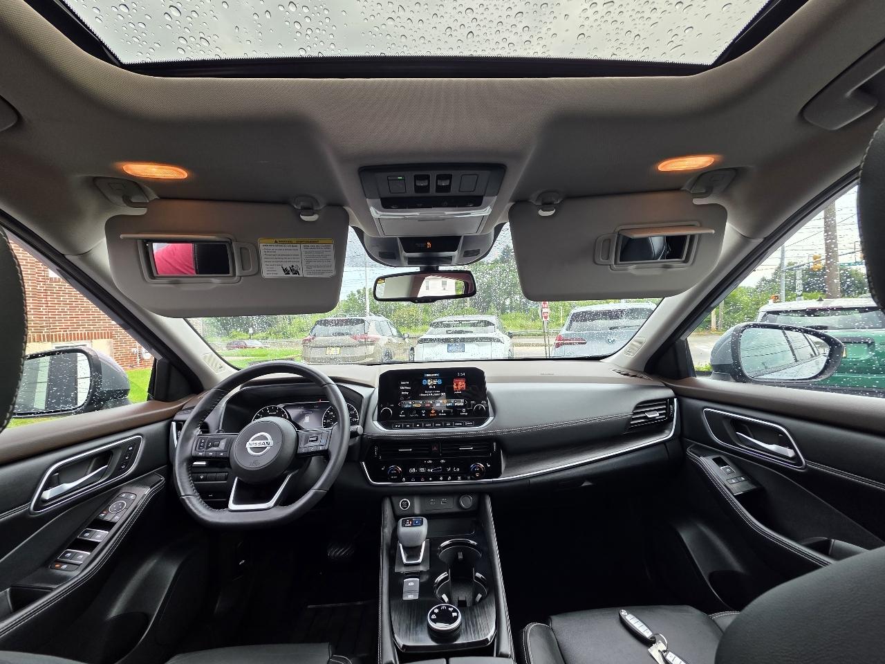 Nissan Rogue  2021