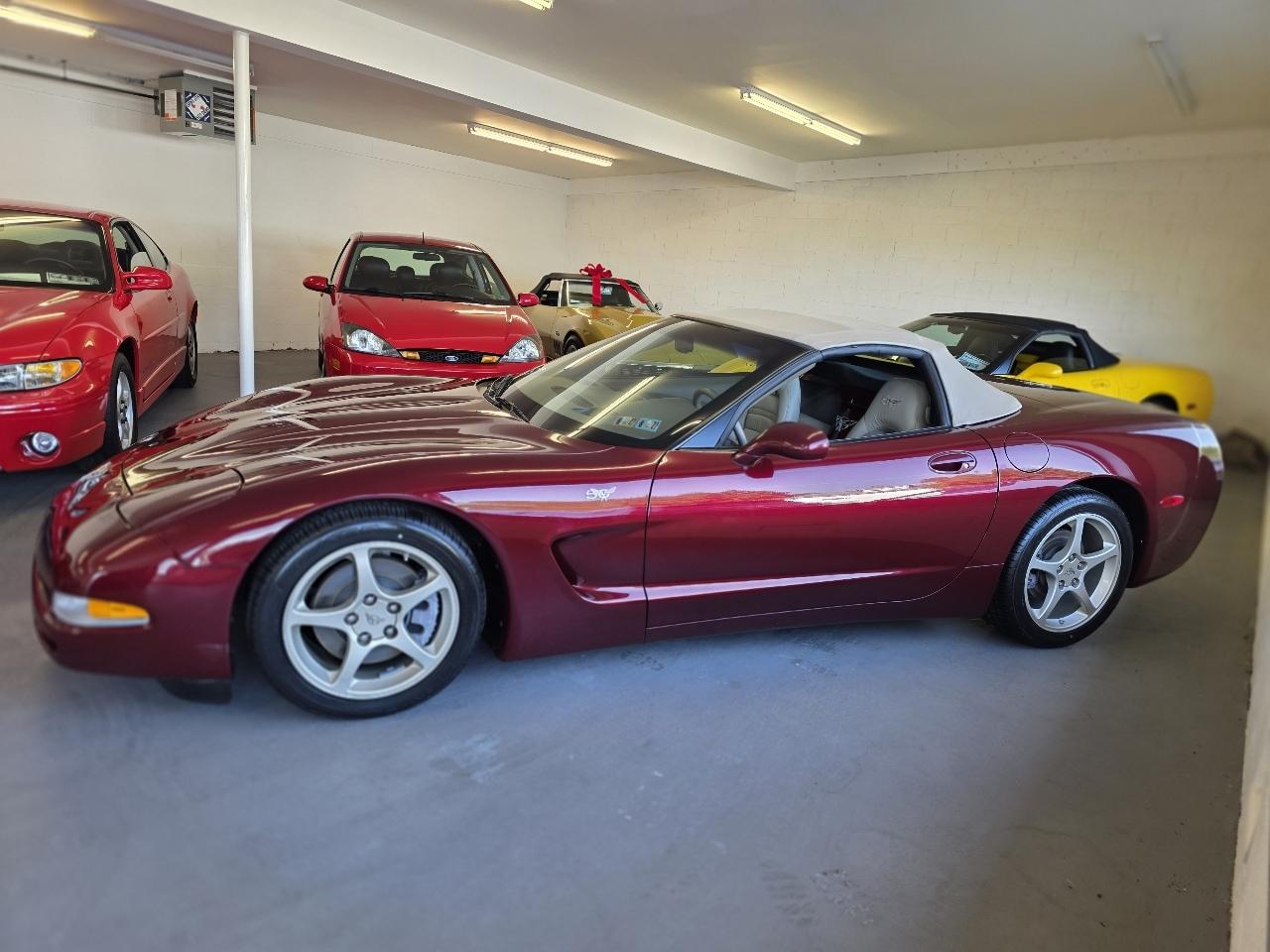 Chevrolet Corvette  2003