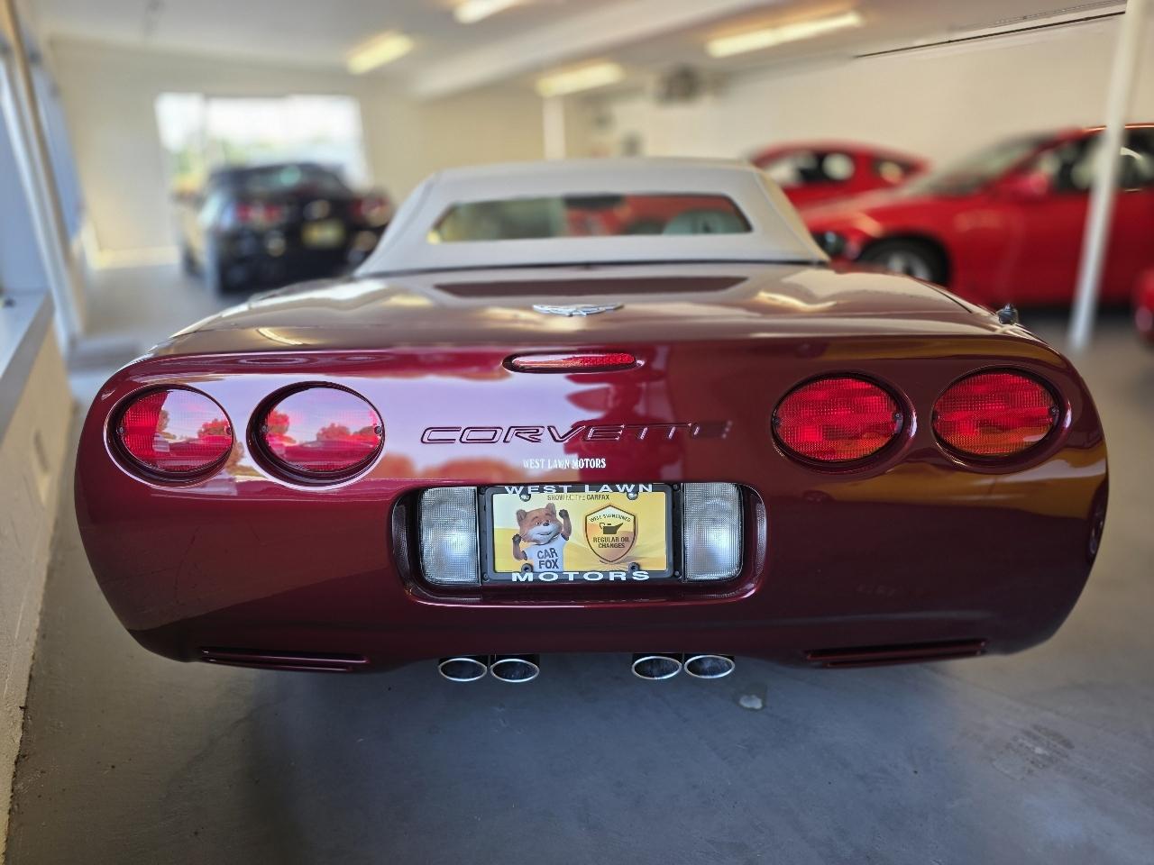 Chevrolet Corvette  2003