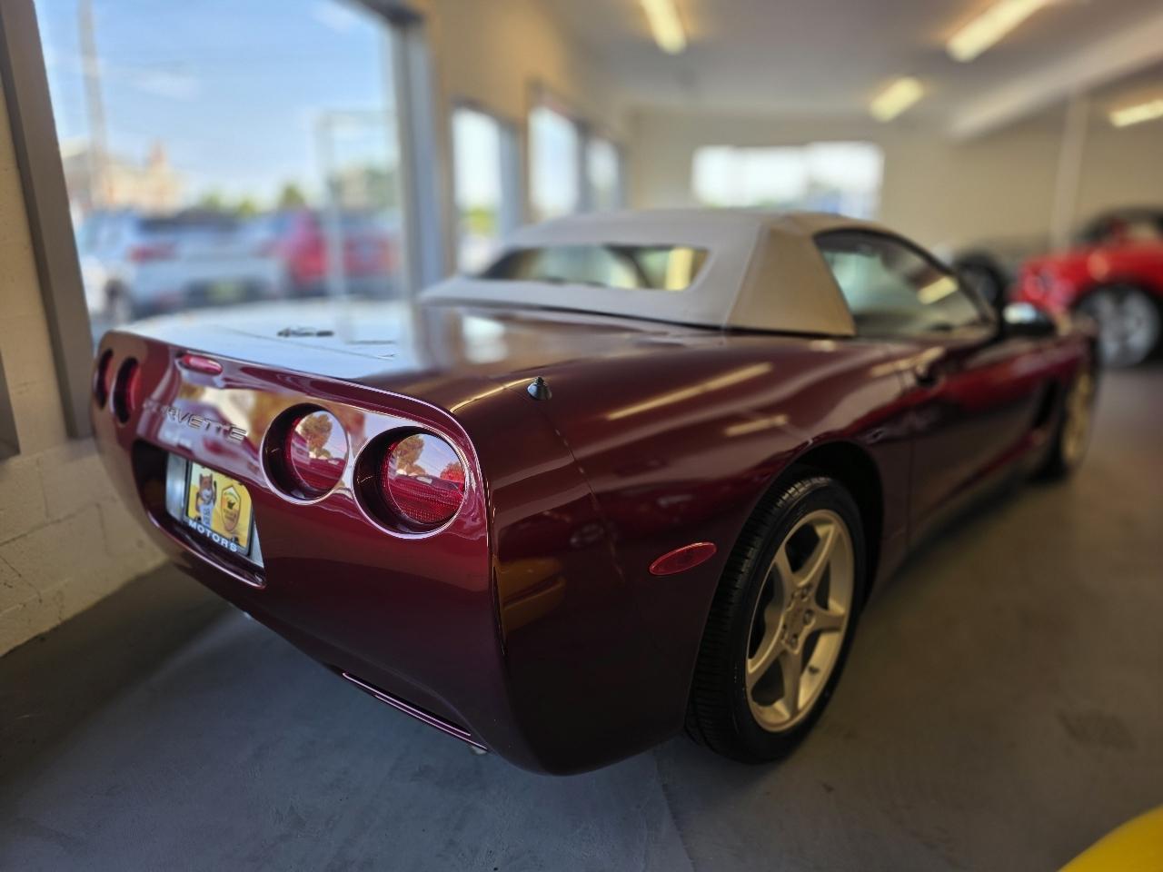 Chevrolet Corvette  2003