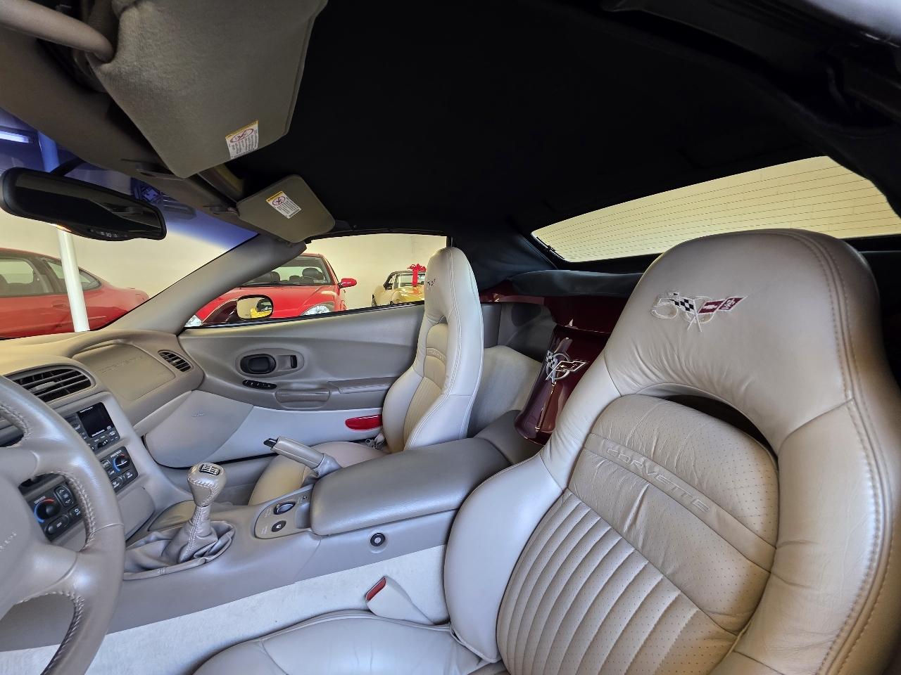 Chevrolet Corvette  2003