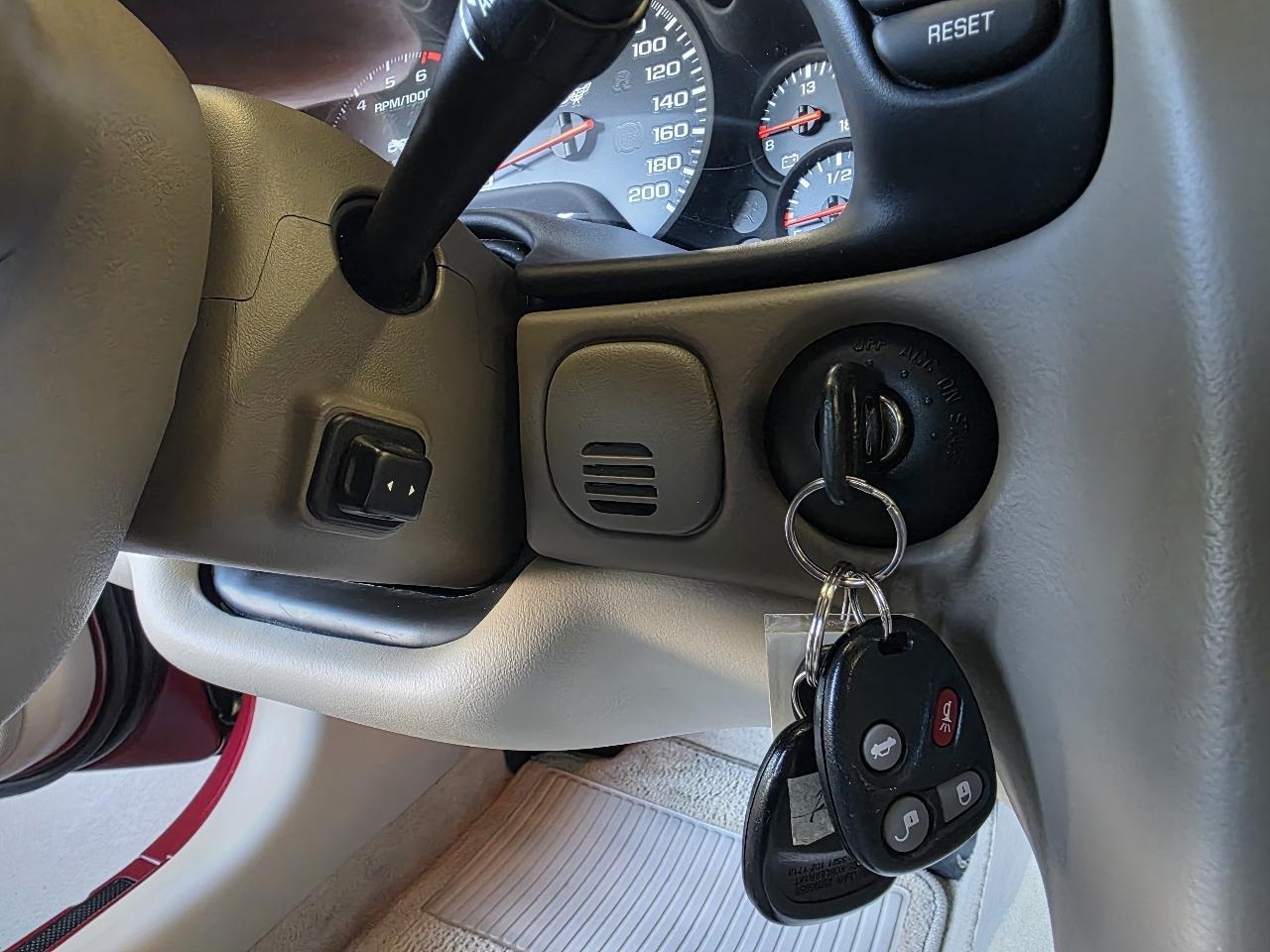 Chevrolet Corvette  2003