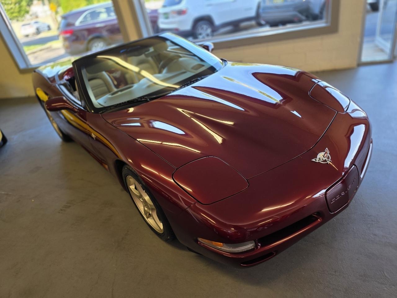 Chevrolet Corvette  2003