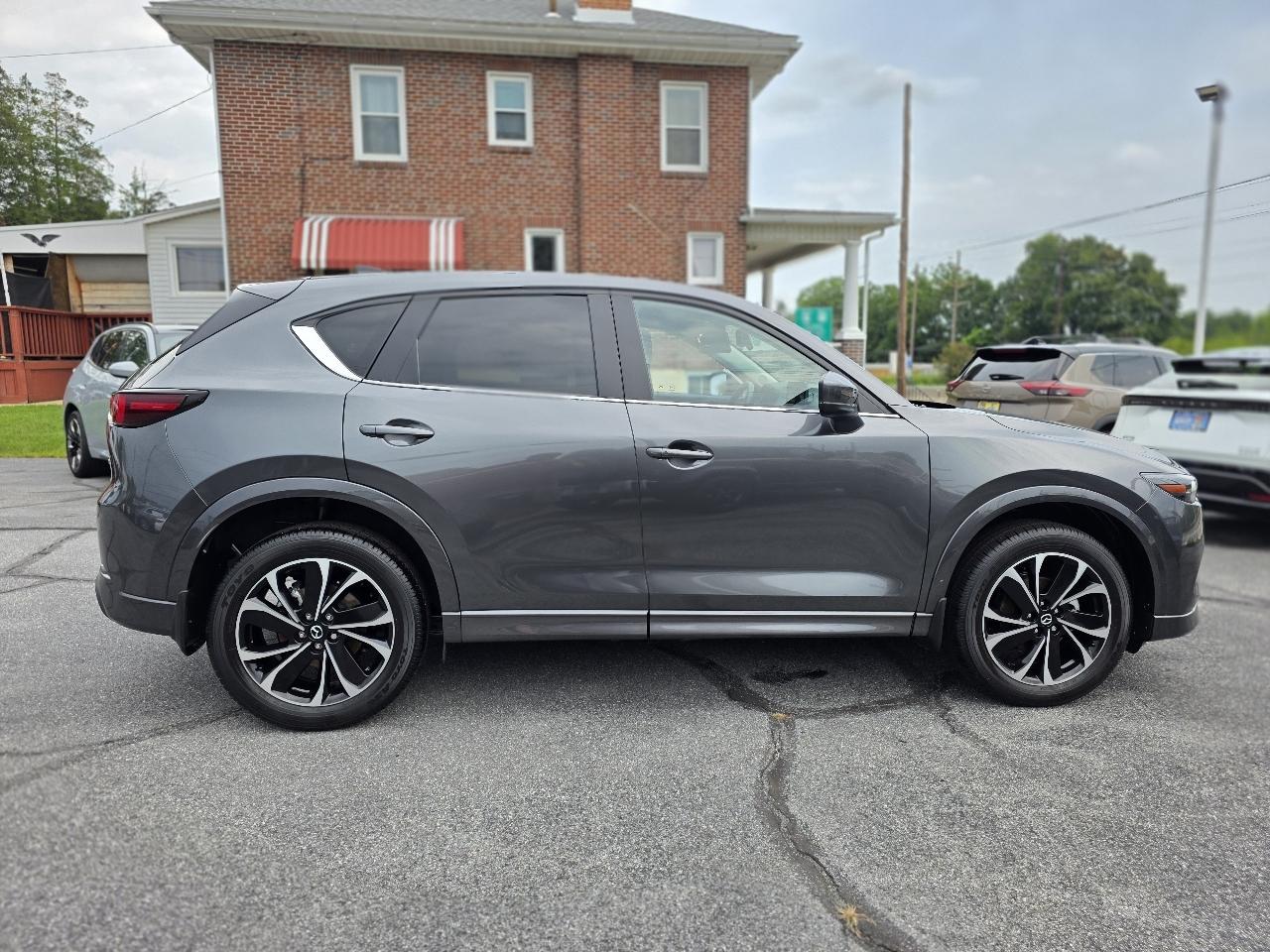 Mazda CX-5  2025