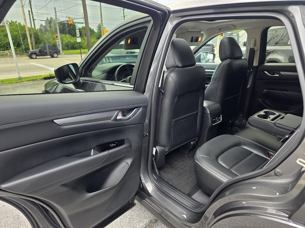 Mazda CX-5  2025