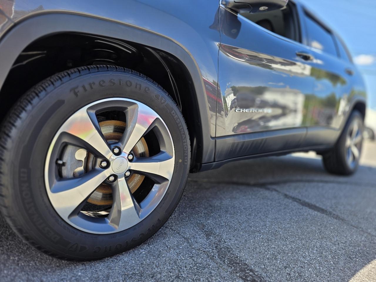Jeep Cherokee  2019