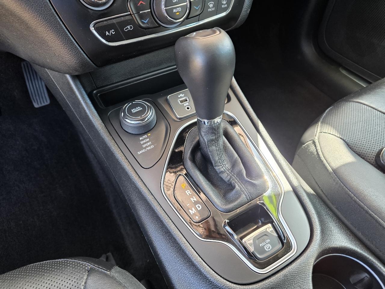 Jeep Cherokee  2019