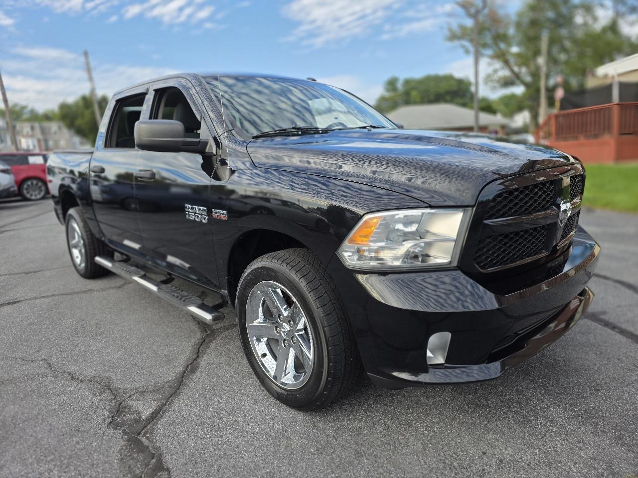 2016 RAM 1500 EXPRESS