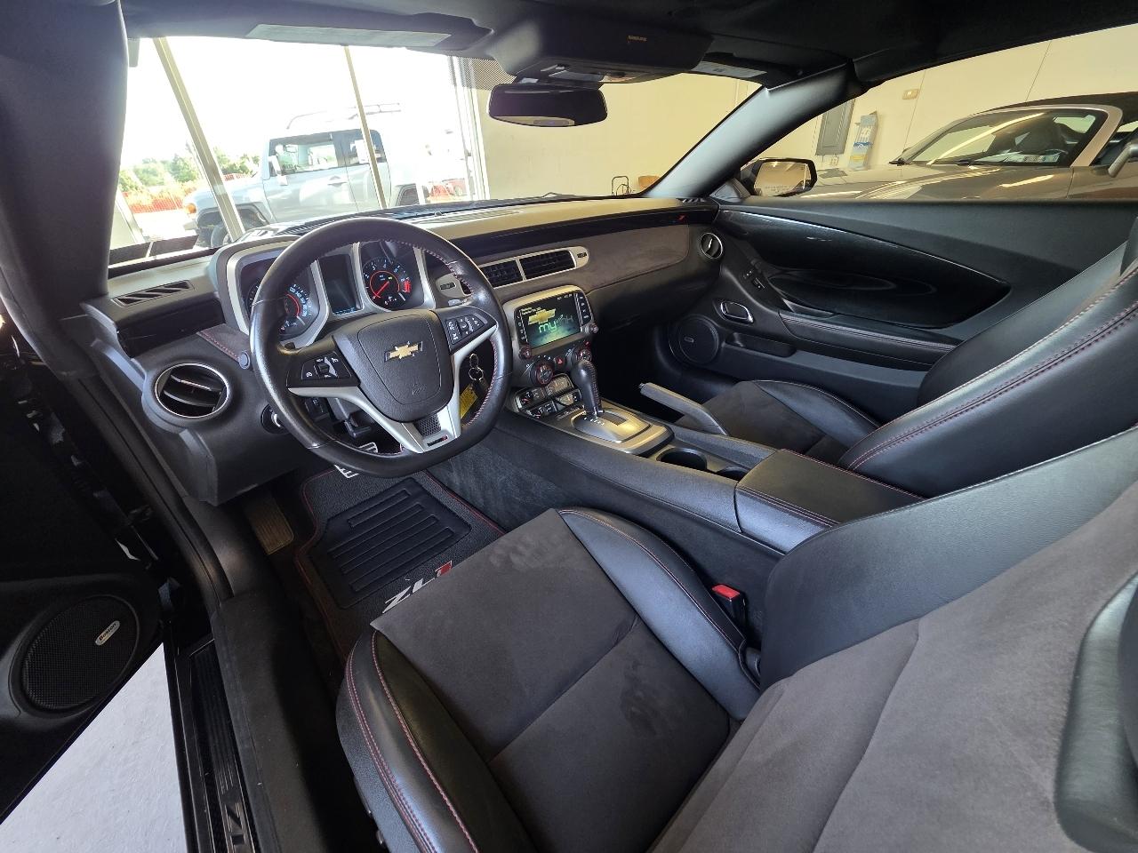 Chevrolet Camaro  2013