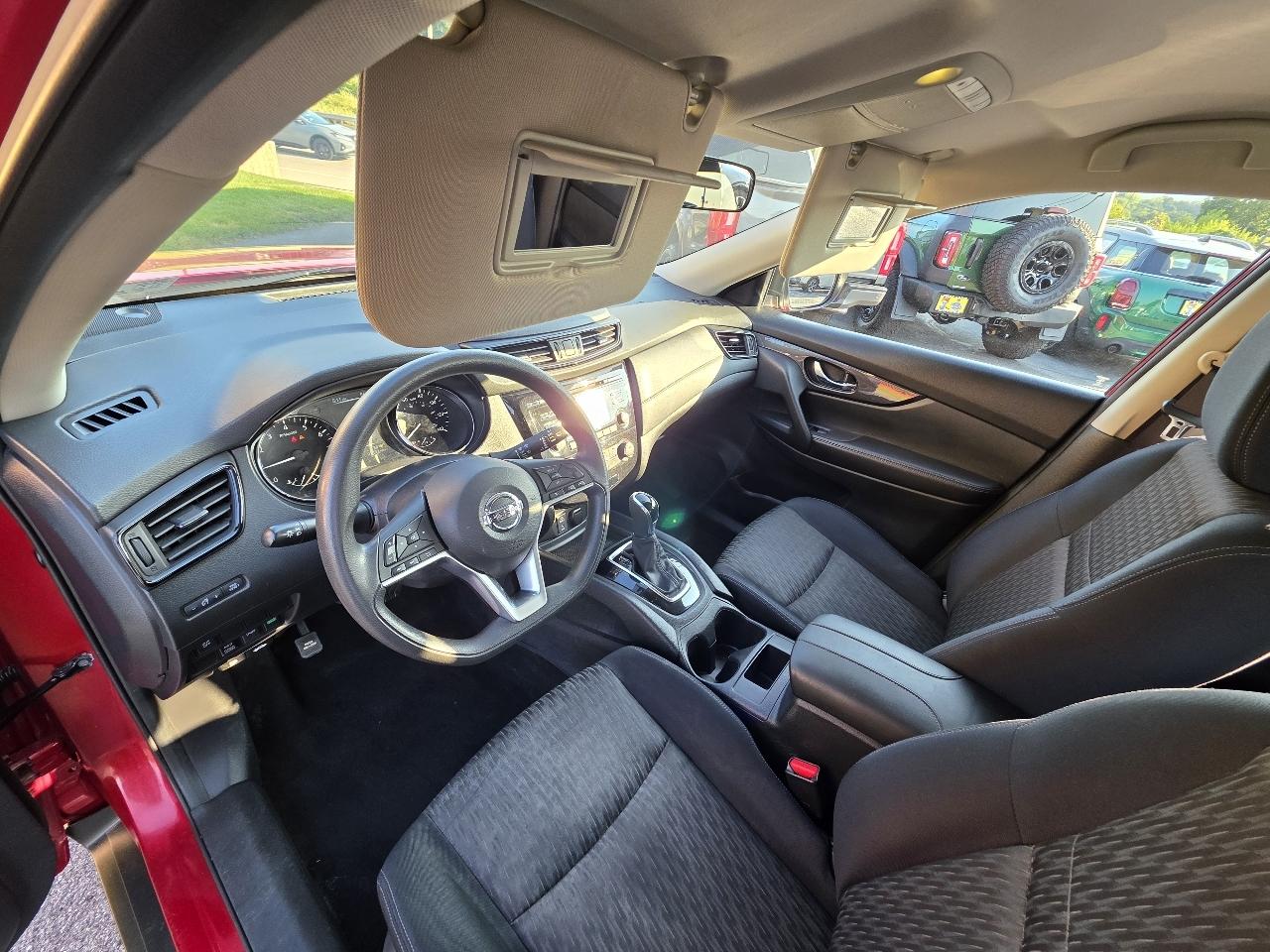Nissan Rogue  2017