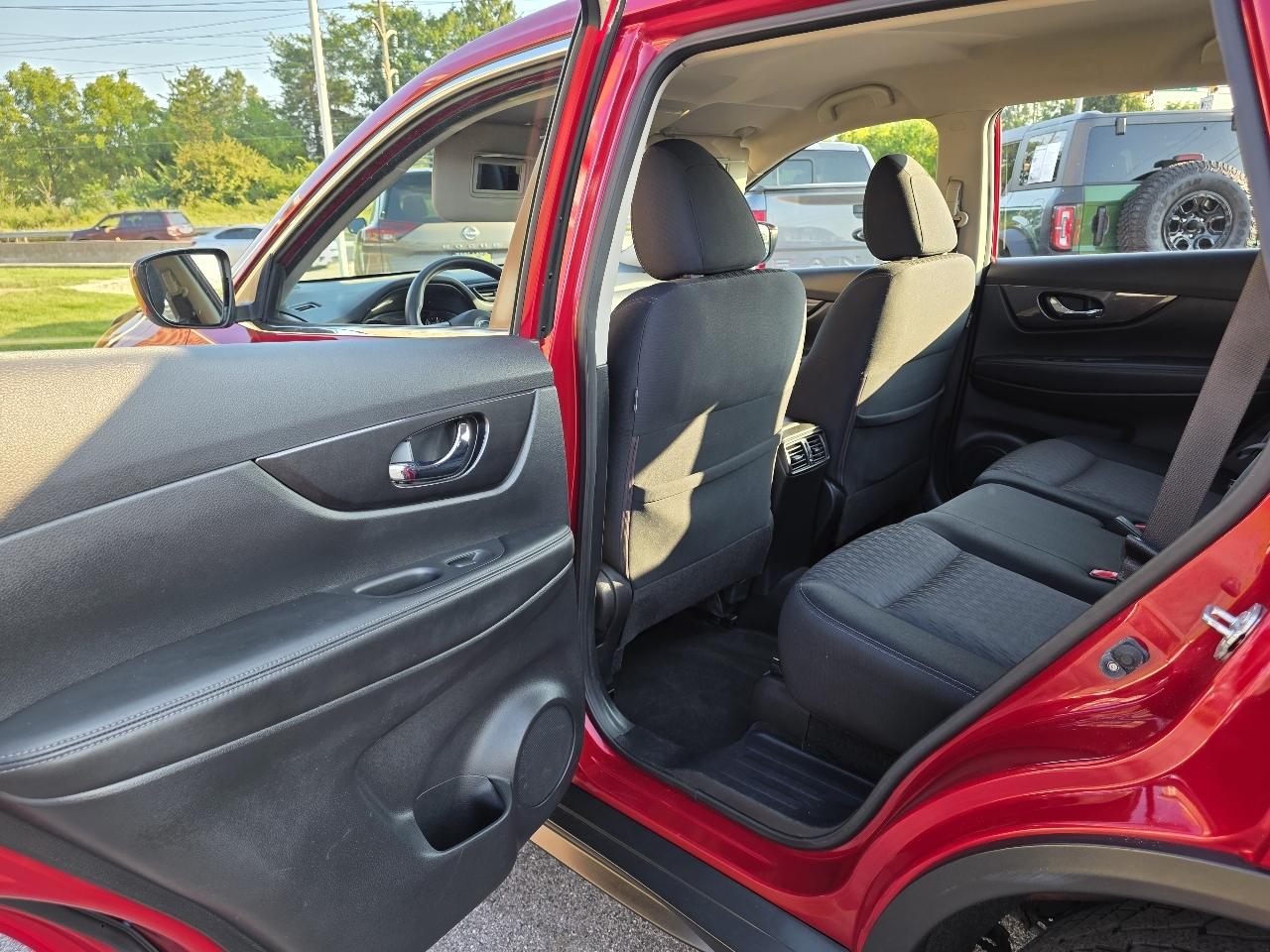 Nissan Rogue  2017