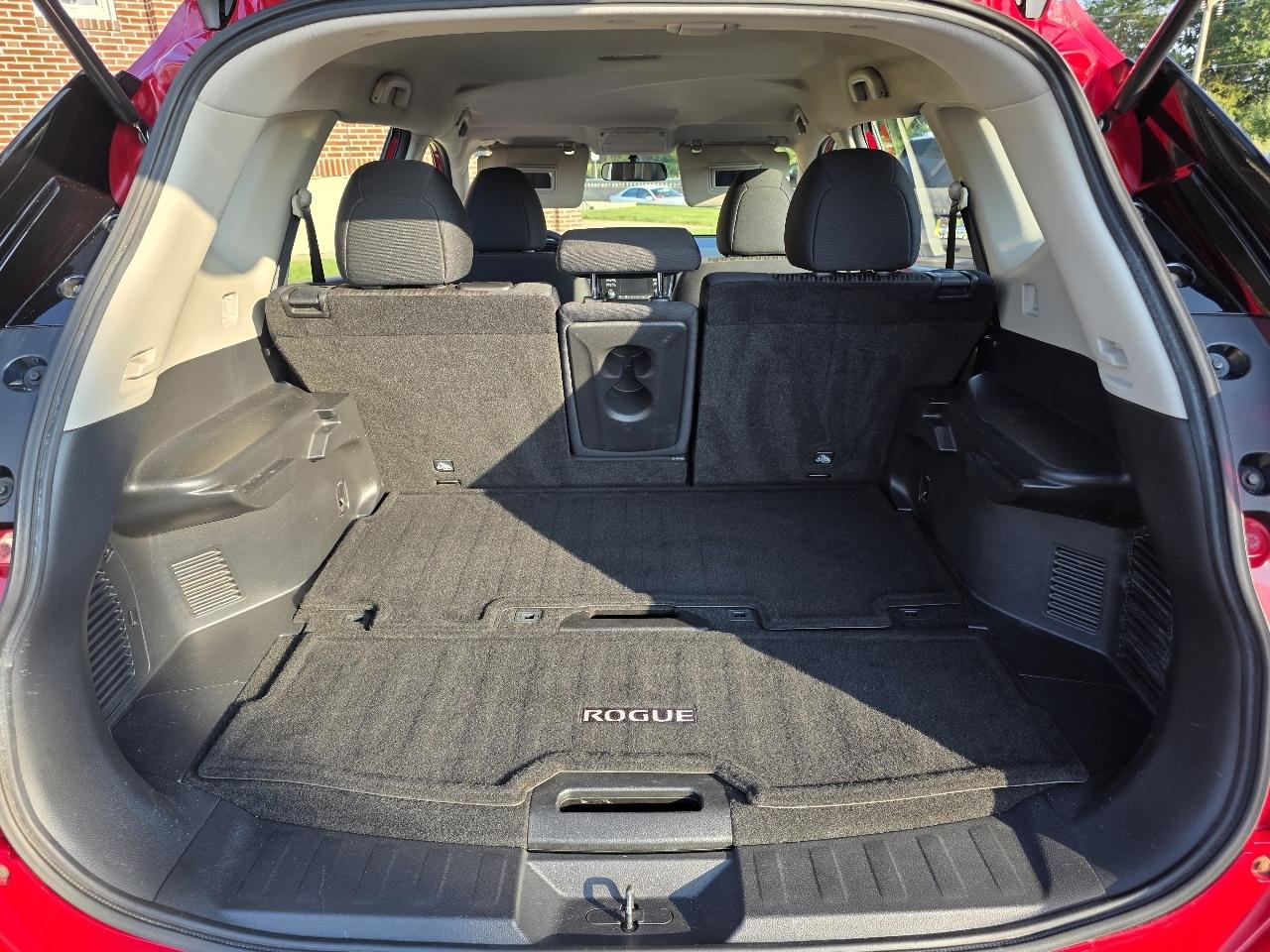 Nissan Rogue  2017