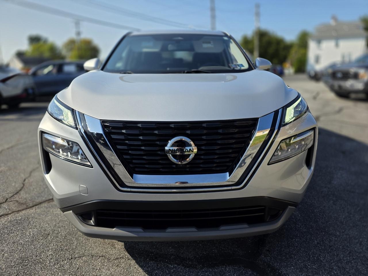 Nissan Rogue  2021