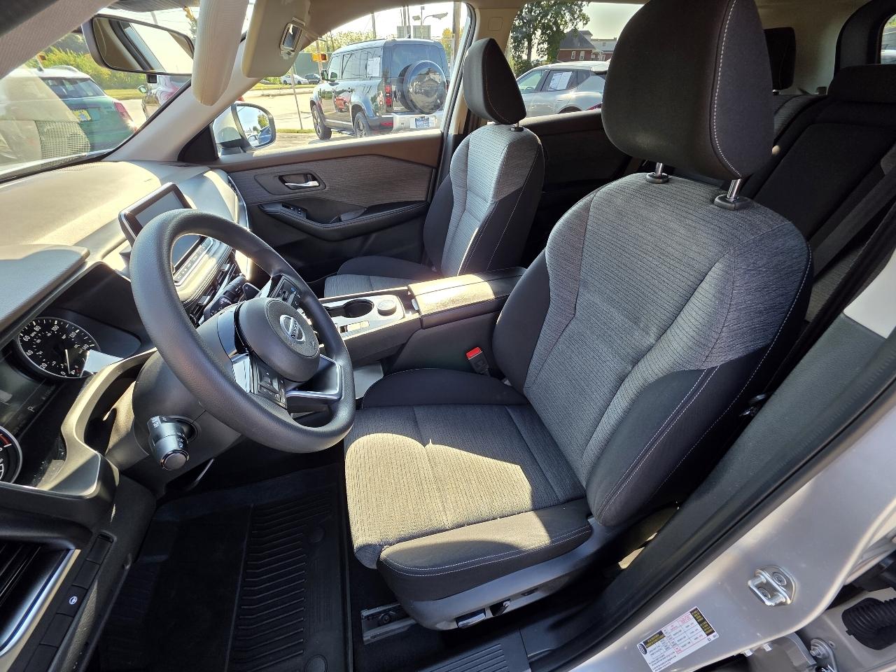 Nissan Rogue  2021