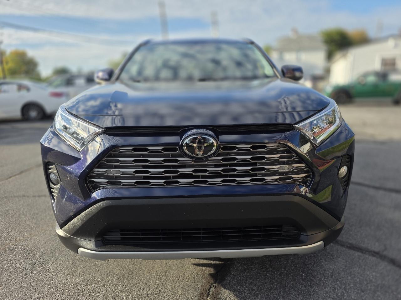 Toyota RAV4  2019