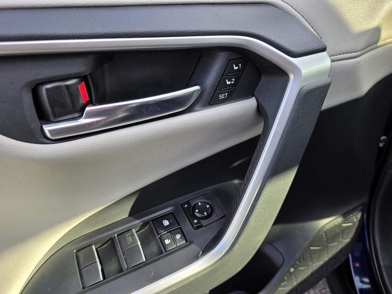 Toyota RAV4  2019