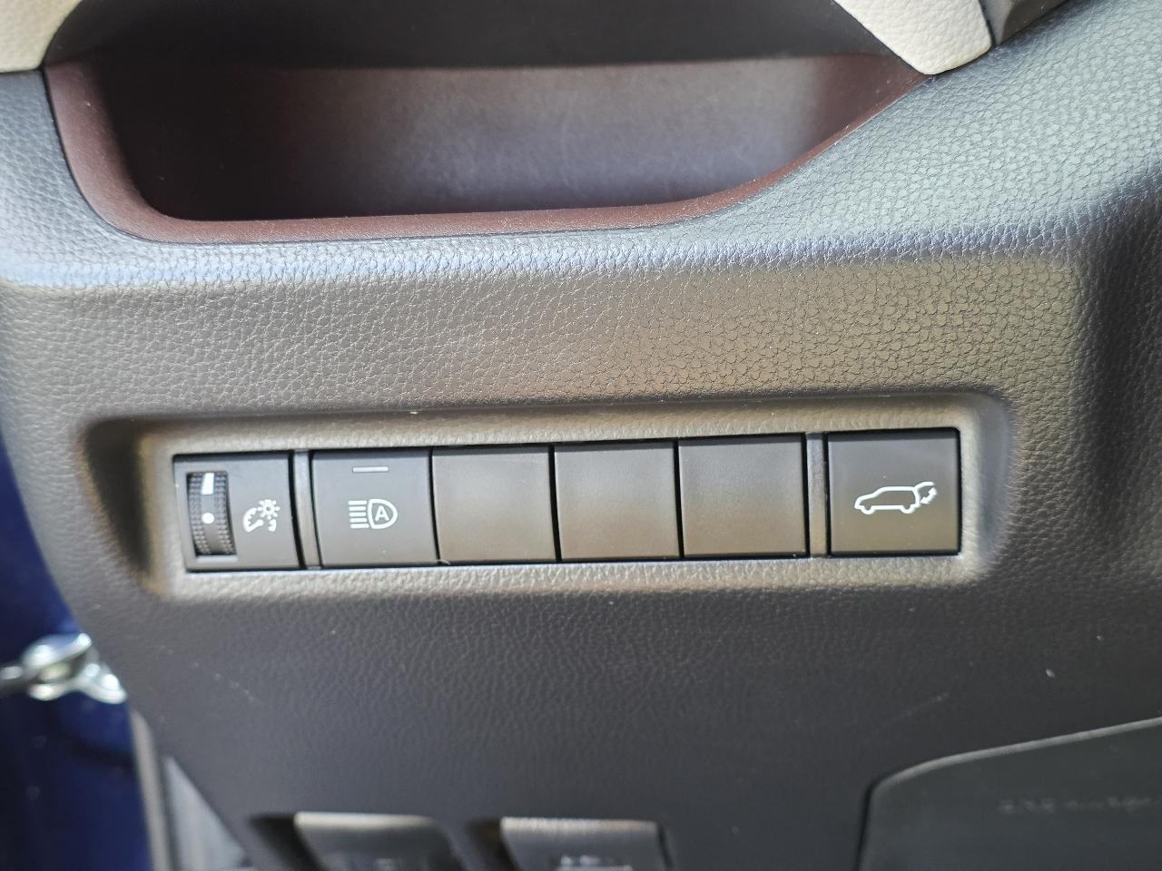 Toyota RAV4  2019
