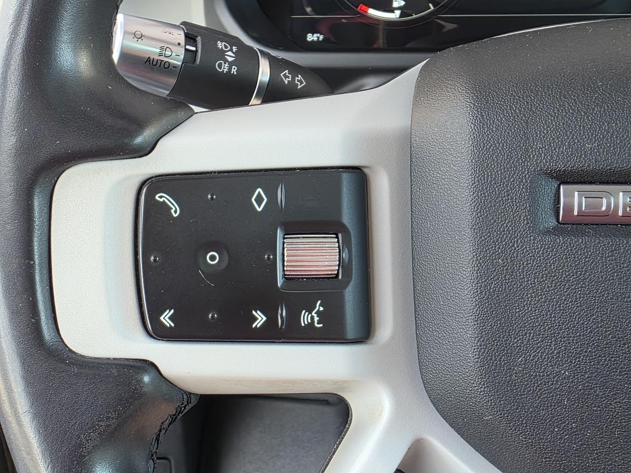 Land Rover Defender  2020