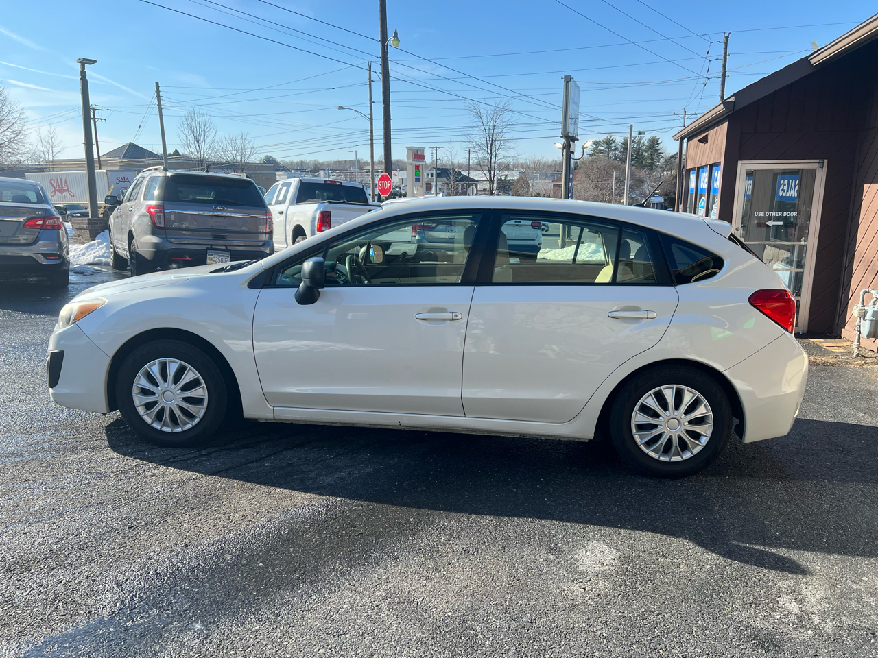 Subaru Impreza Base 5-Door 2014