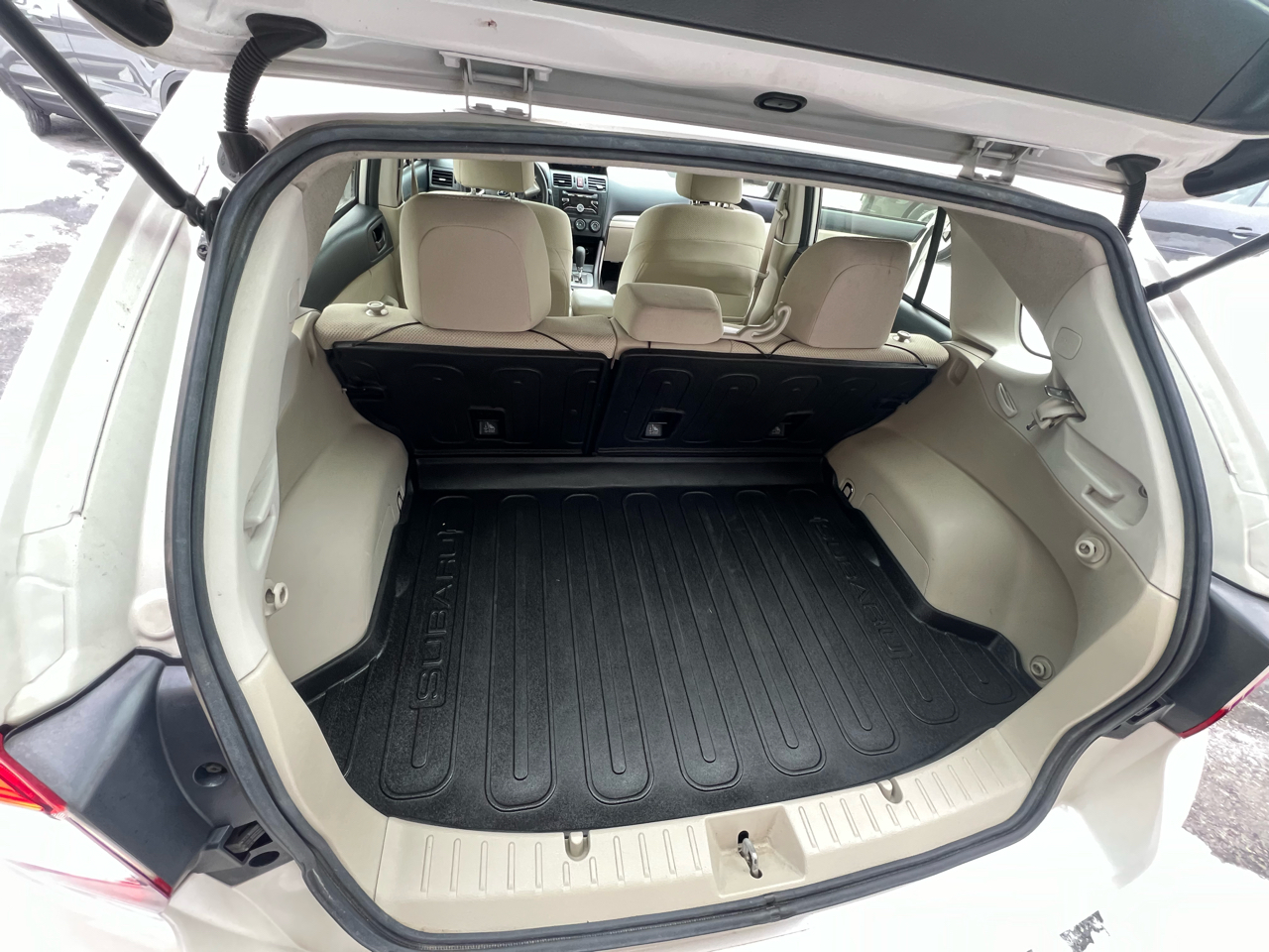 Subaru Impreza Base 5-Door 2014