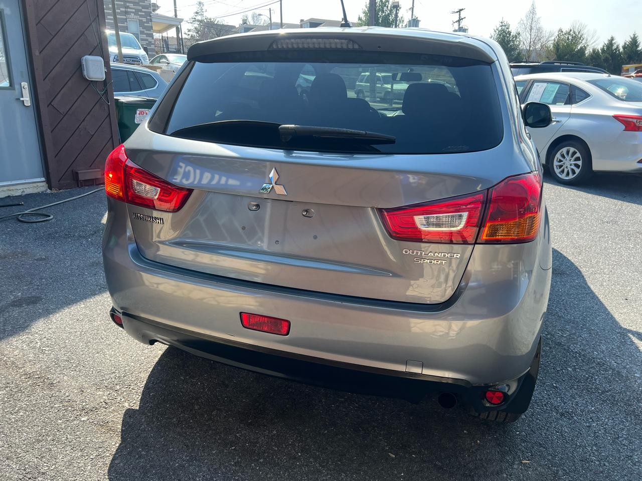 Mitsubishi Outlander Sport  2015