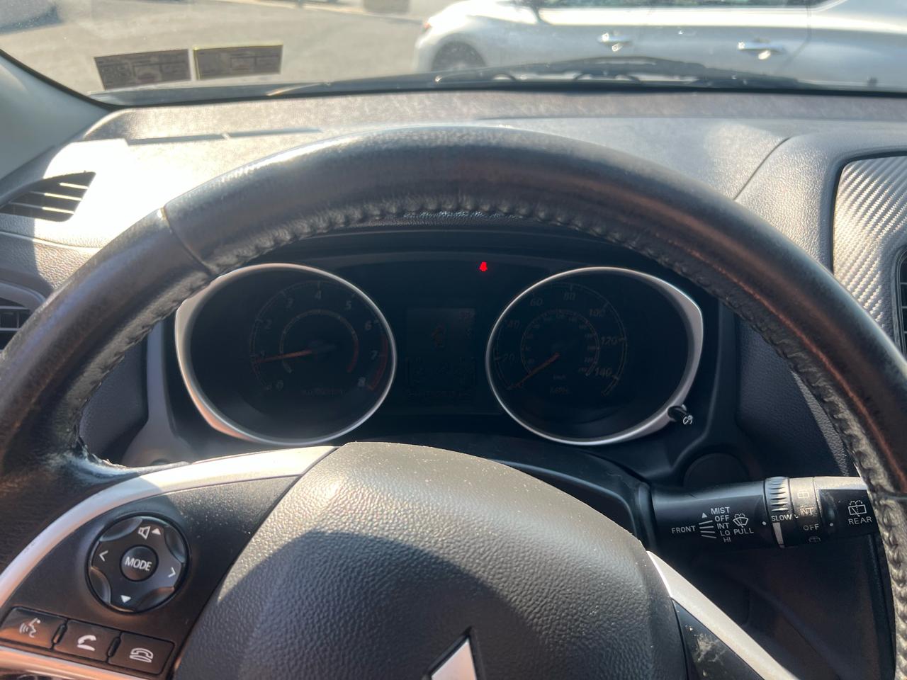 Mitsubishi Outlander Sport  2015