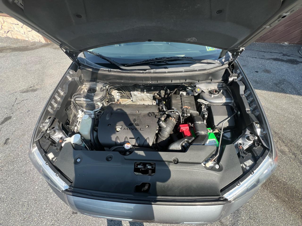 Mitsubishi Outlander Sport  2015