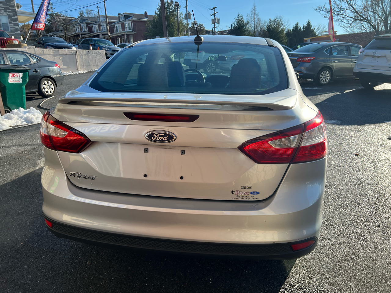 Ford Focus SE Sedan 2013