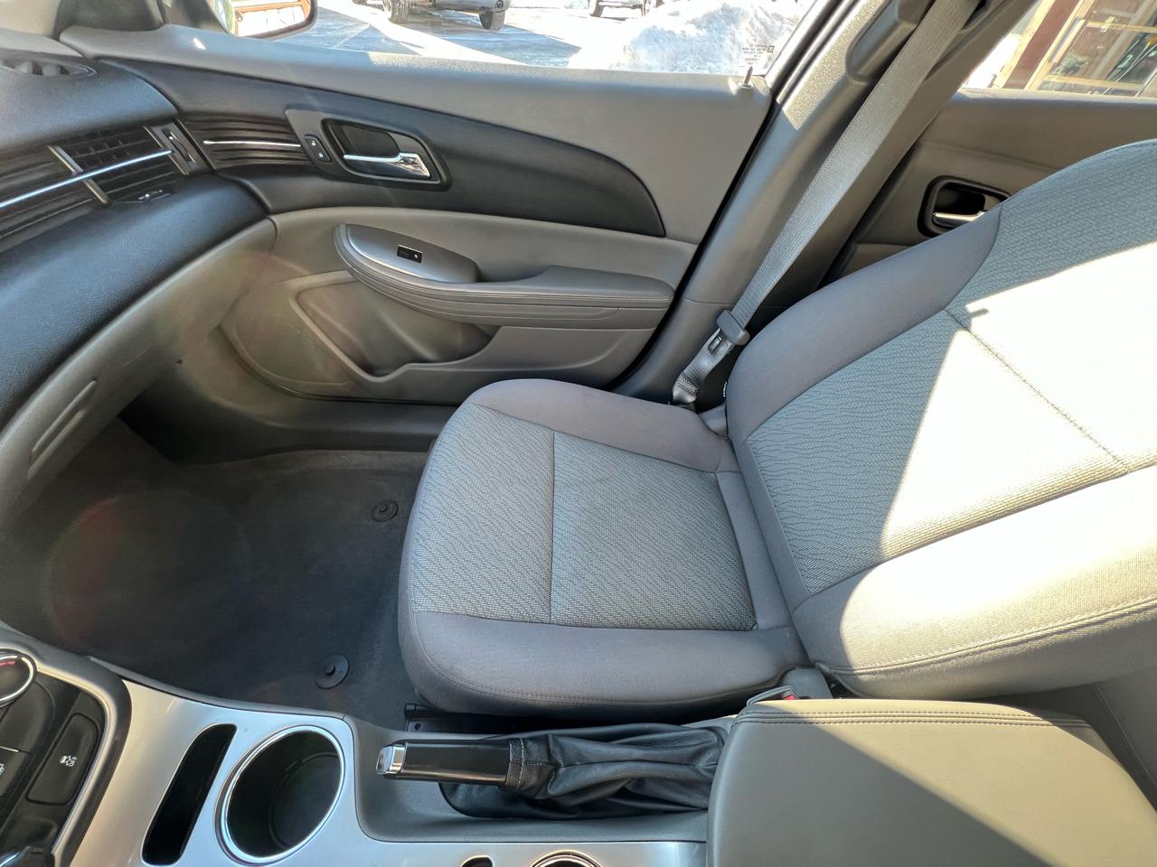 Chevrolet Malibu LS 2014