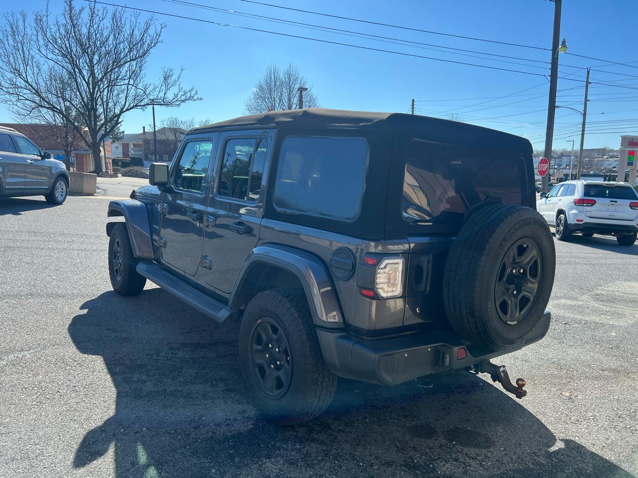 Jeep Wrangler Unlimited Sahara 2019