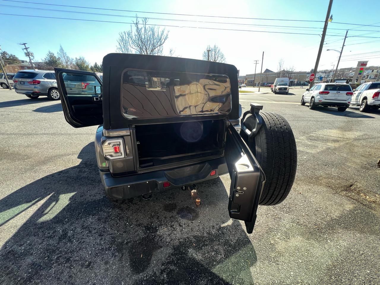 Jeep Wrangler Unlimited Sahara 2019