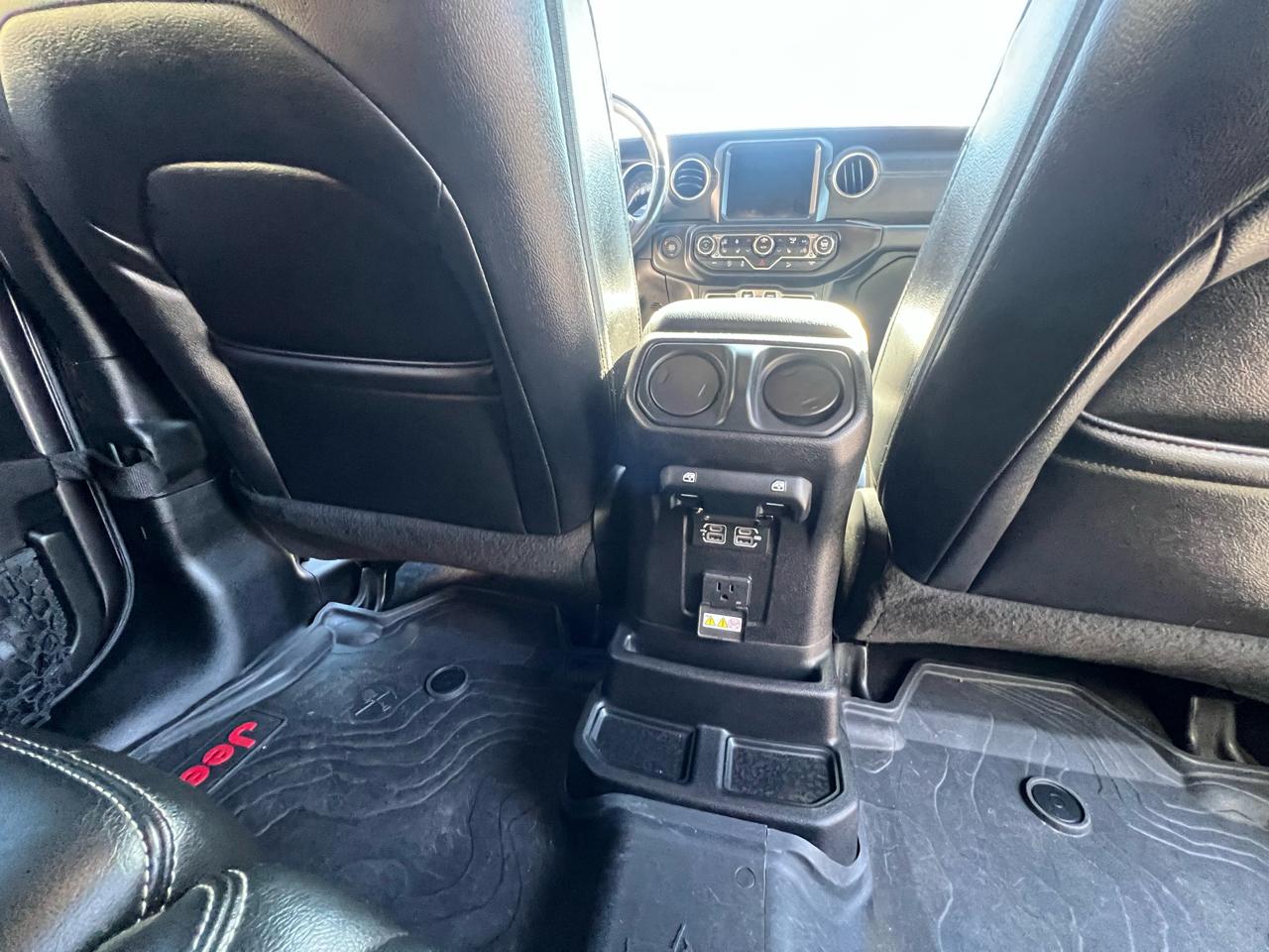 Jeep Wrangler Unlimited Sahara 2019