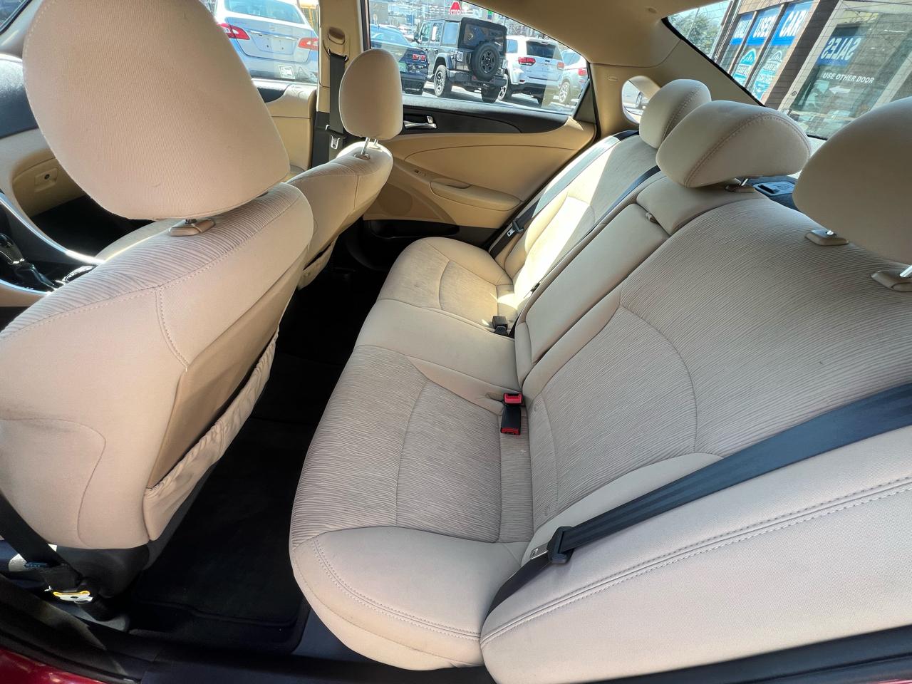 Hyundai Sonata GLS 2013