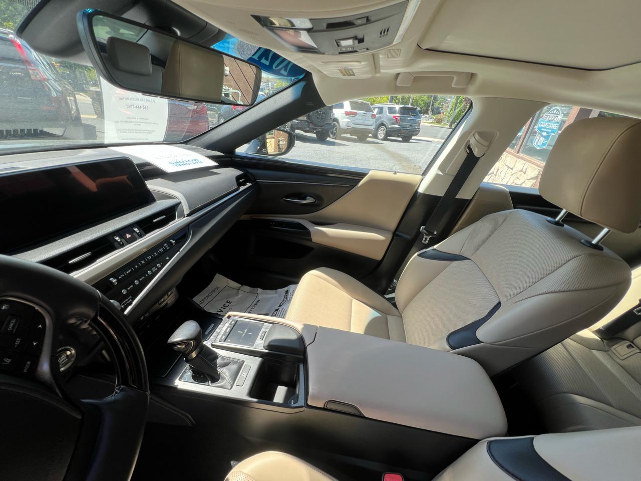 Lexus ES 250 Premium 2021