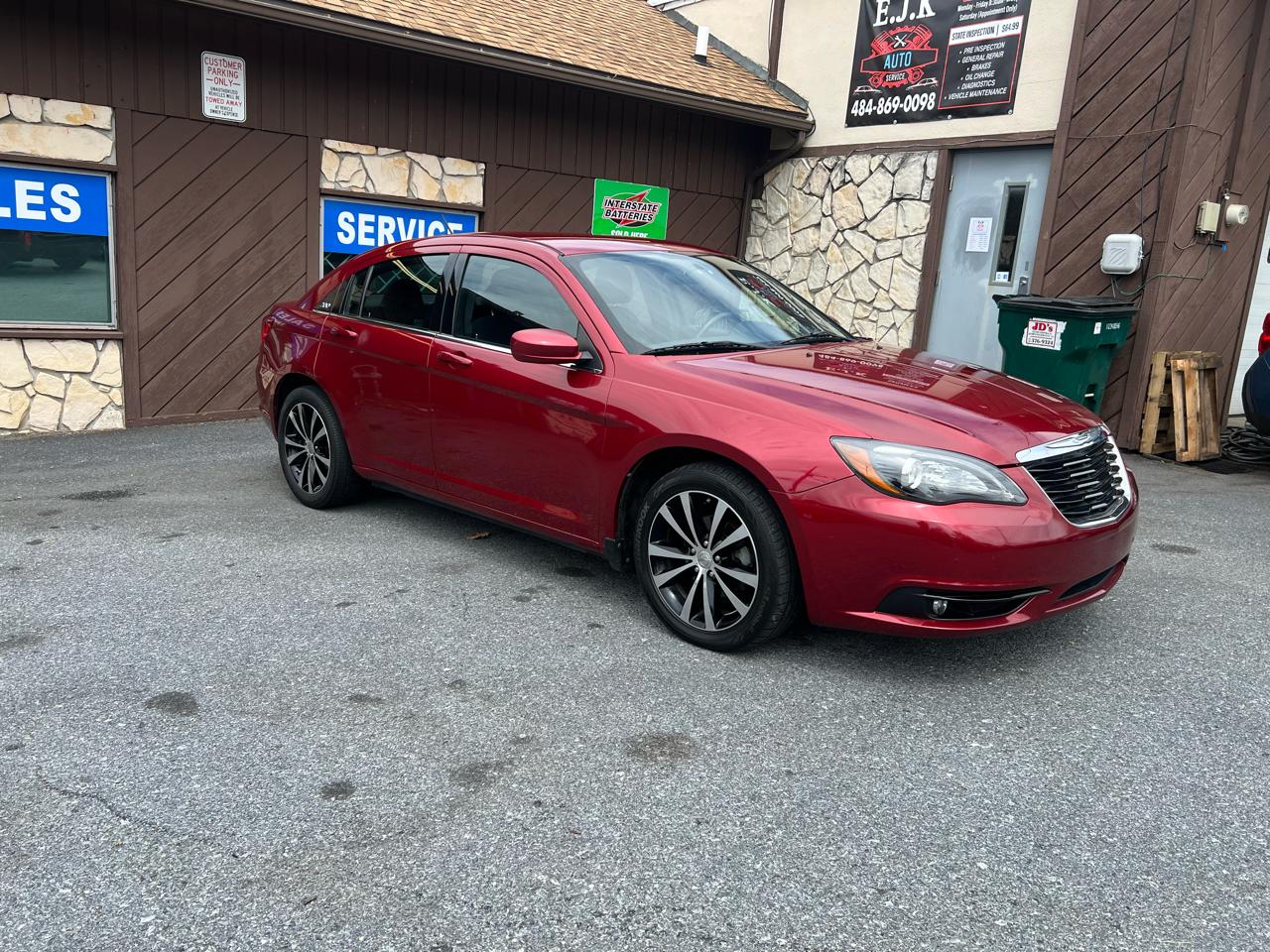 Chrysler 200 Touring 2013