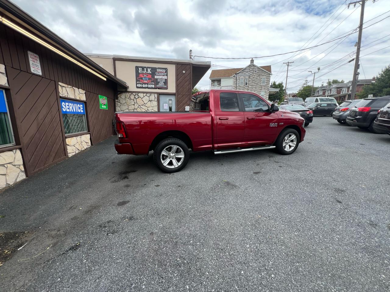 RAM 1500 Sport Quad Cab 4WD 2014