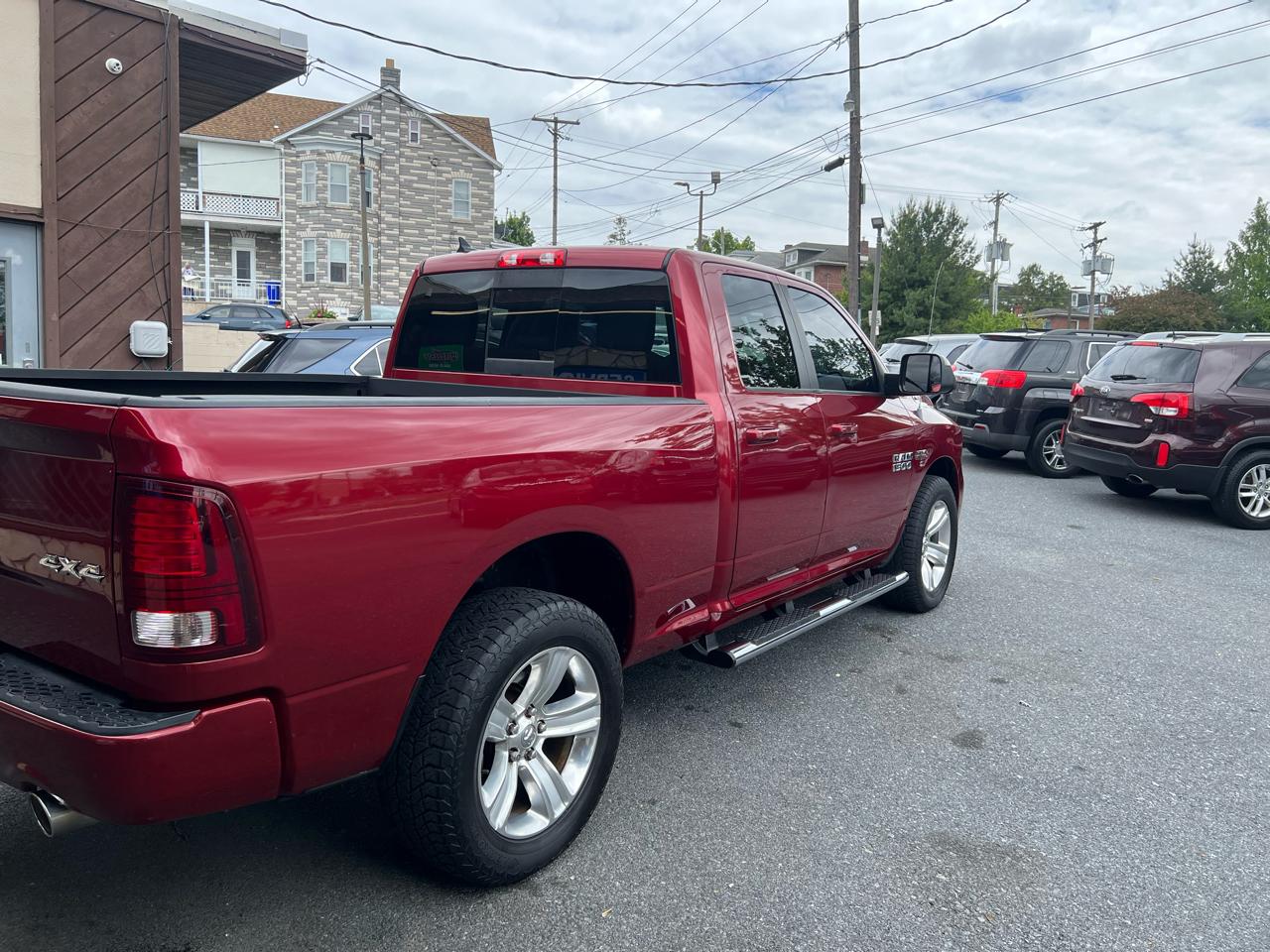 RAM 1500 Sport Quad Cab 4WD 2014