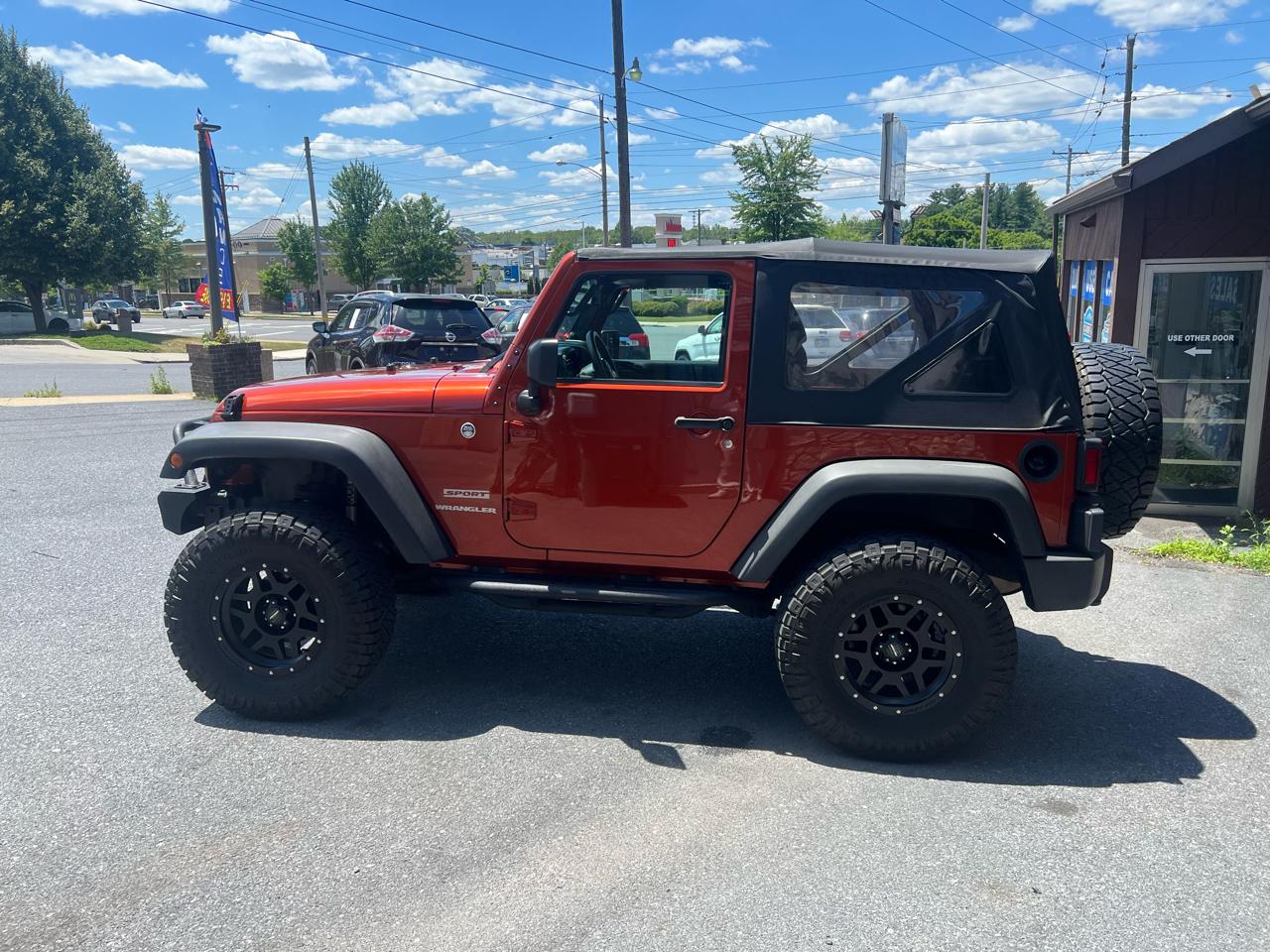 Jeep Wrangler Sport 4WD 2014