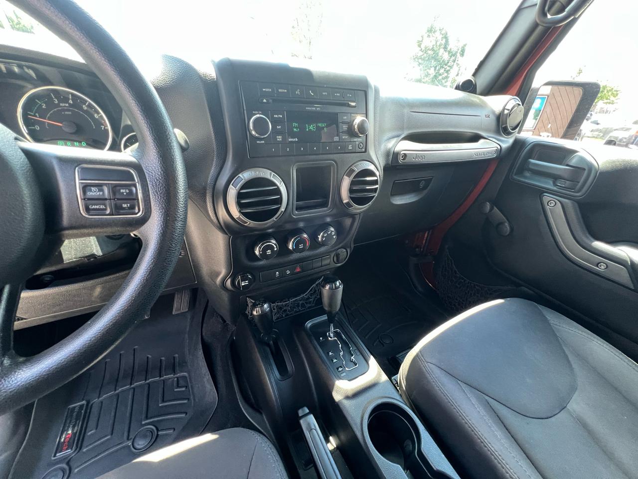 Jeep Wrangler Sport 4WD 2014