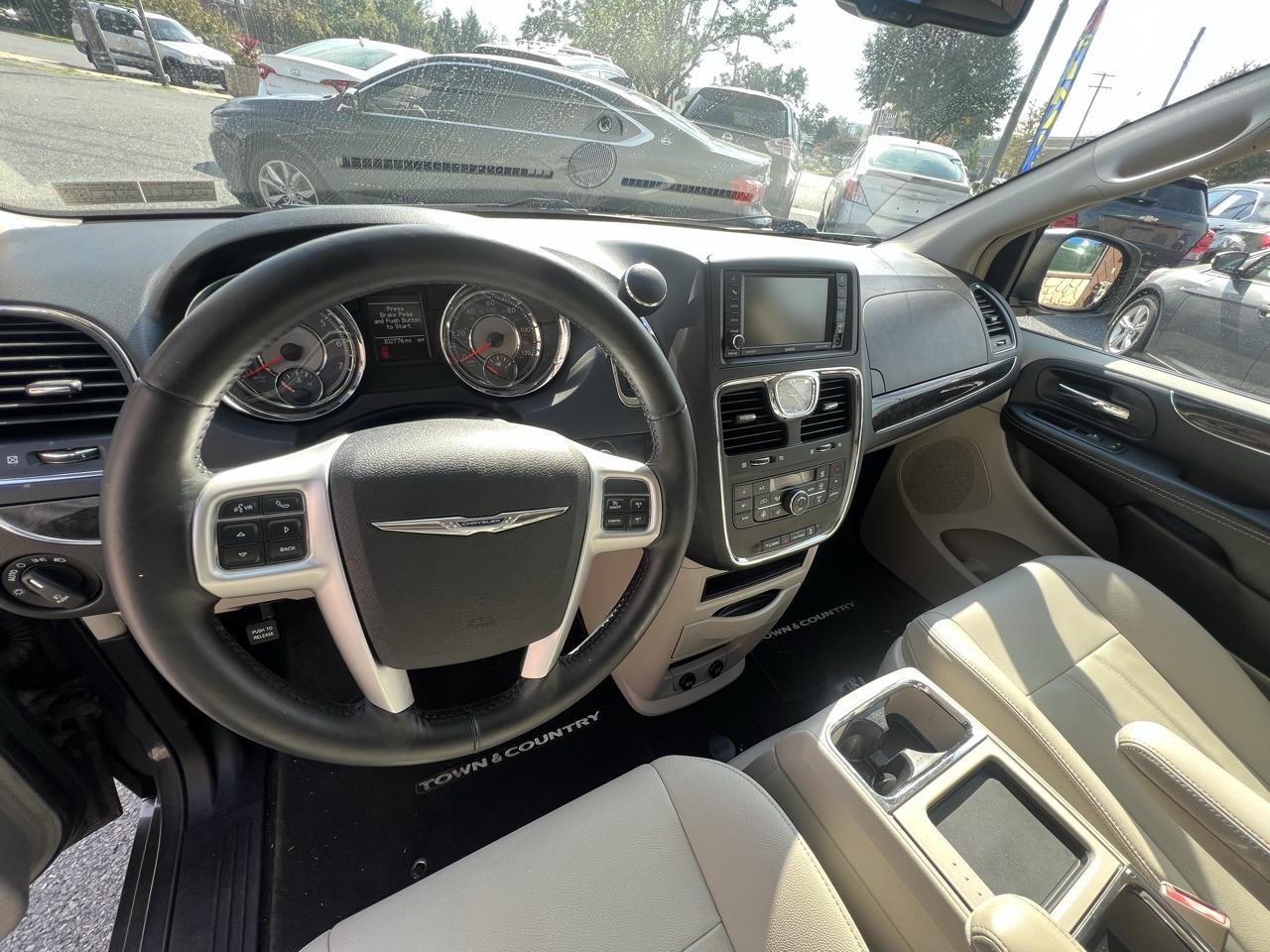 Chrysler Town & Country Touring 2015