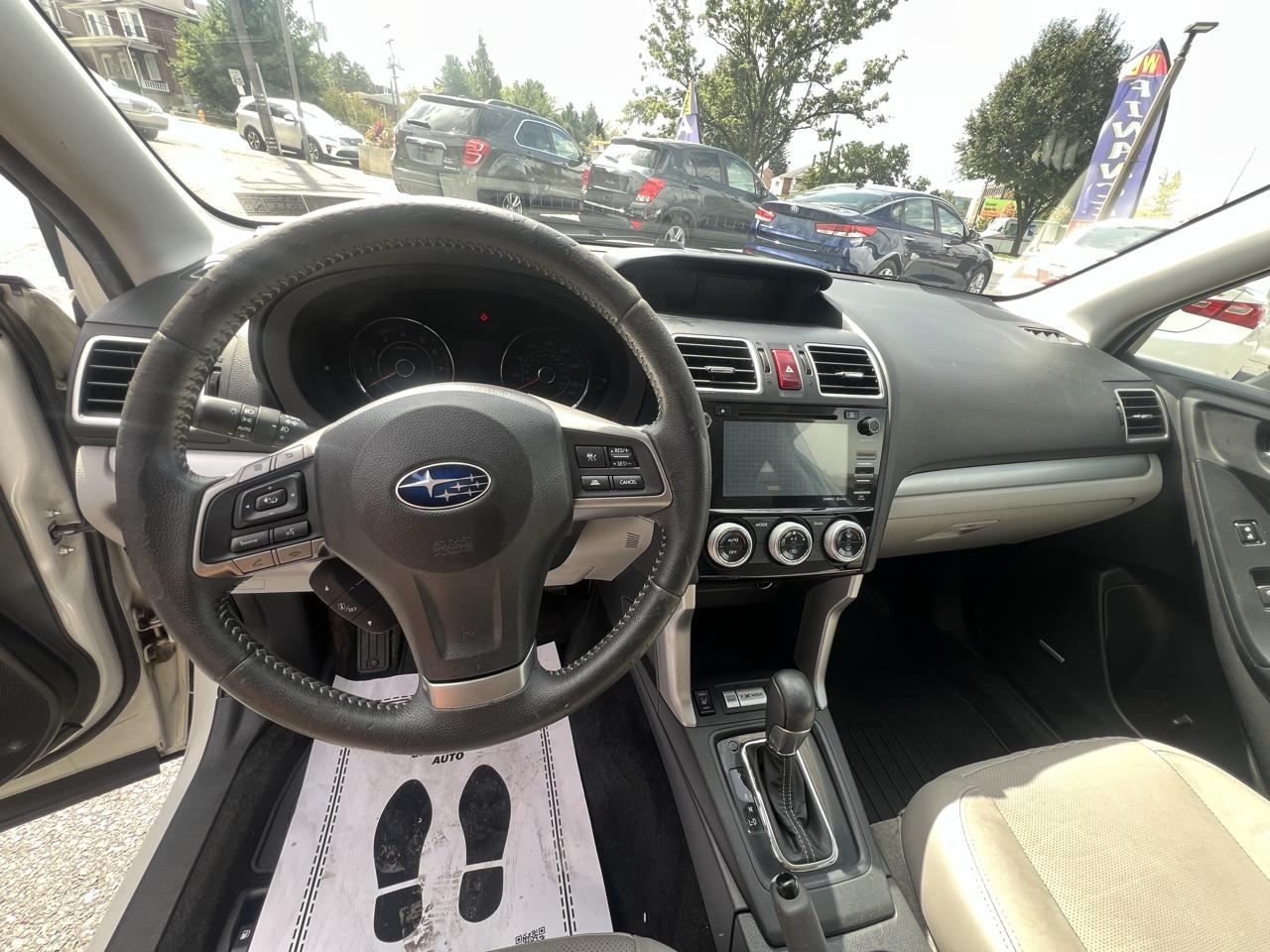 Subaru Forester 2.5i Touring 2016