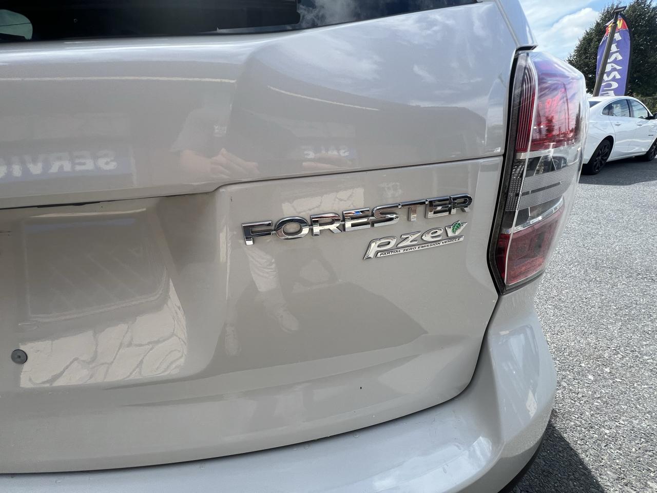 Subaru Forester 2.5i Touring 2016