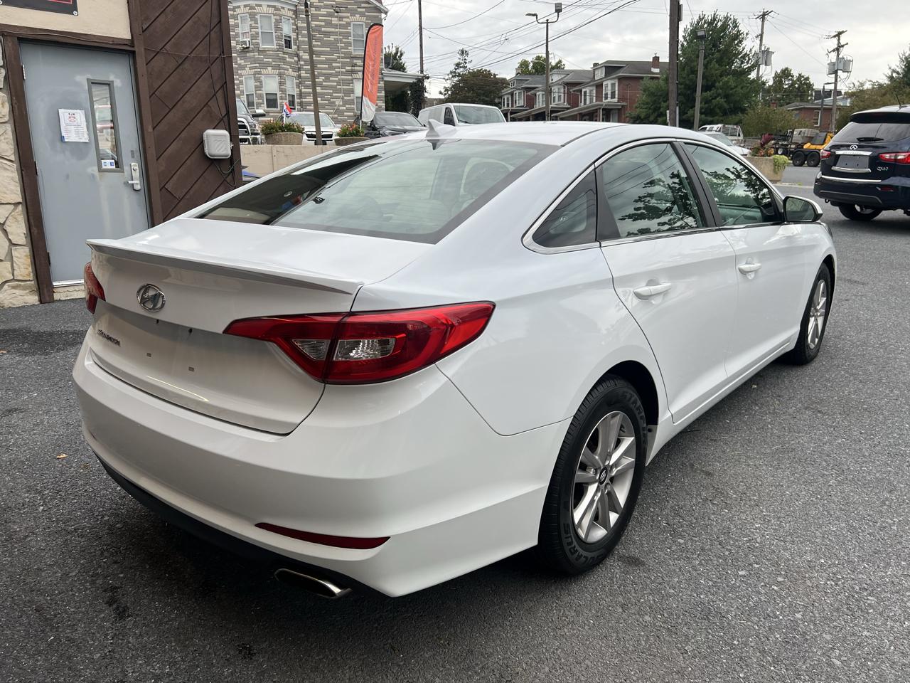 Hyundai Sonata SE 2015