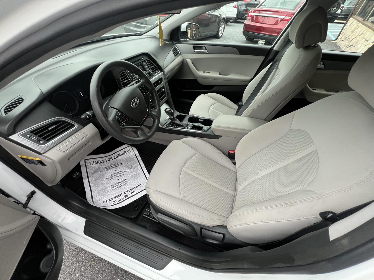 Hyundai Sonata SE 2015