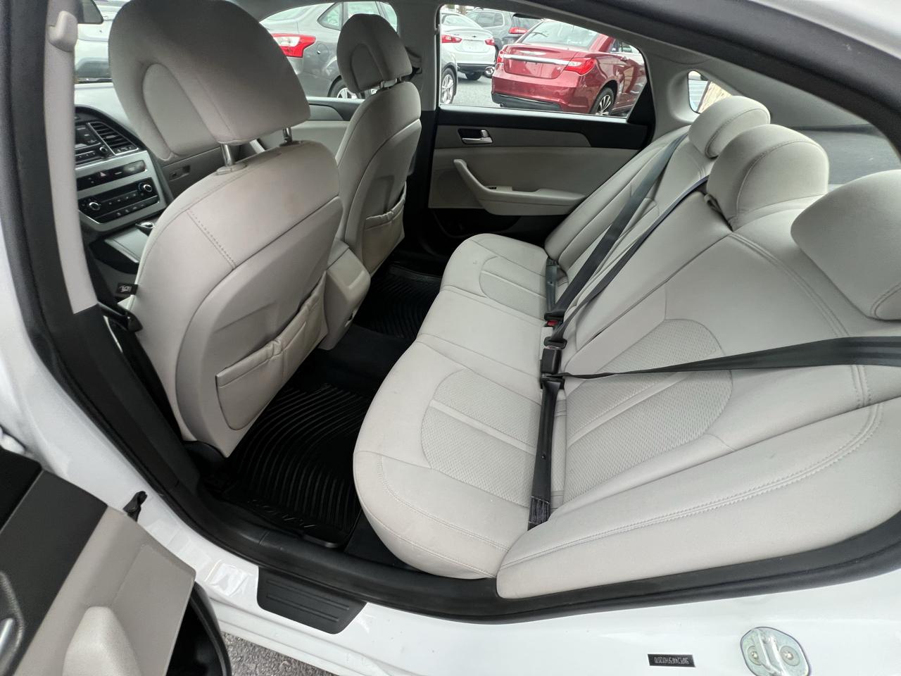 Hyundai Sonata SE 2015