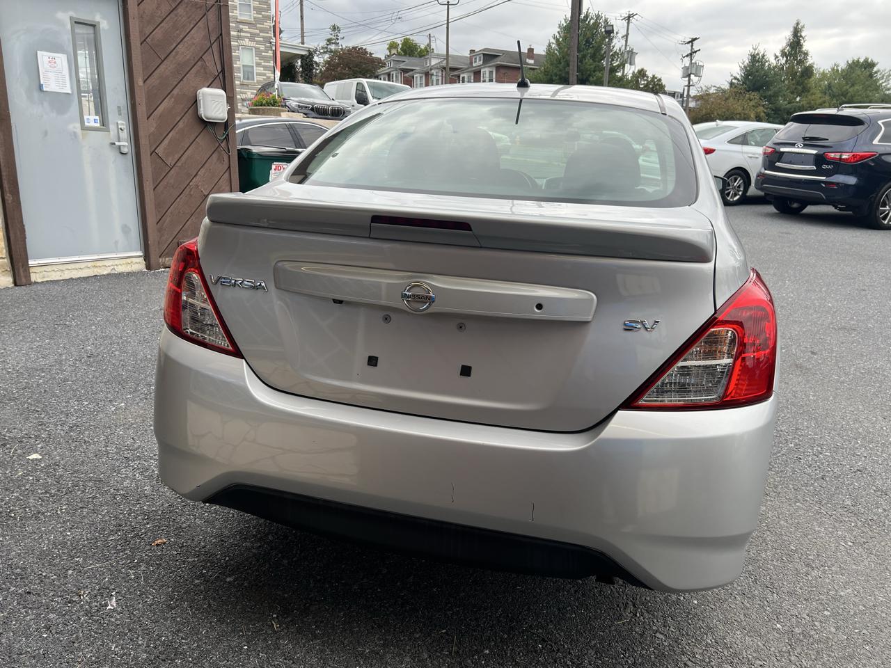Nissan Versa 1.6 SV Sedan 2019