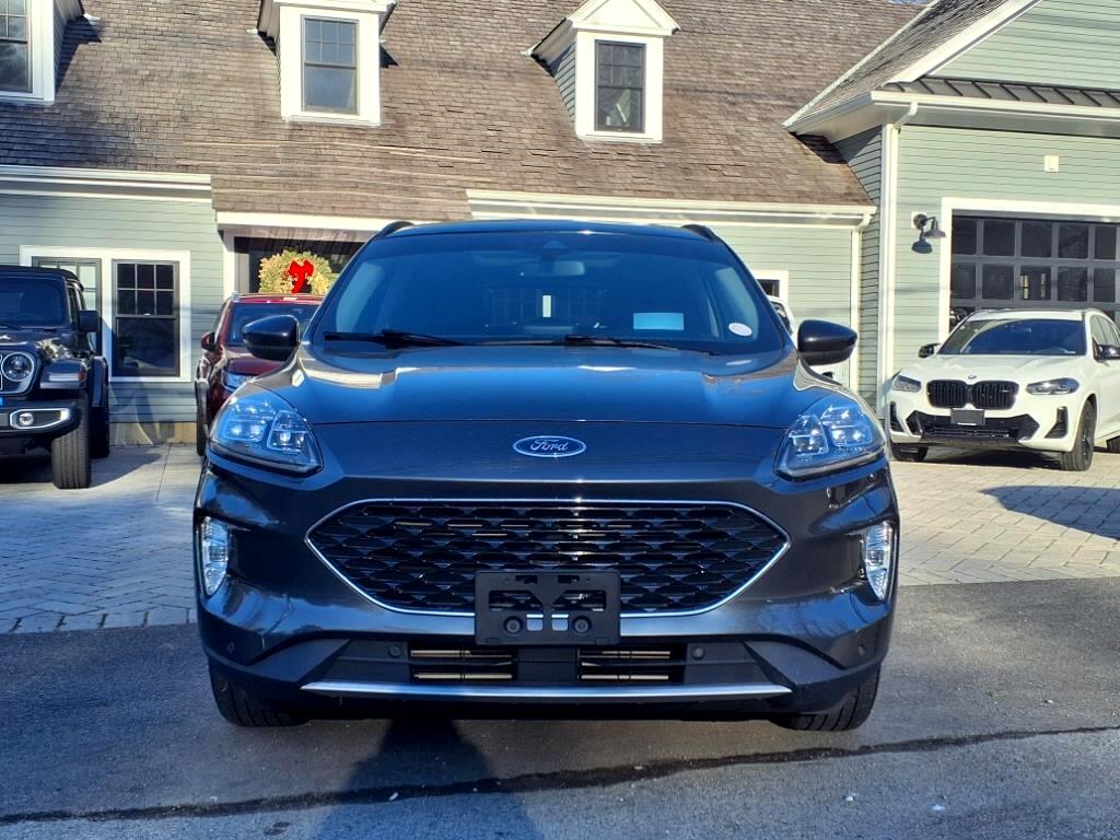 2020 Ford Escape Titanium's photo
