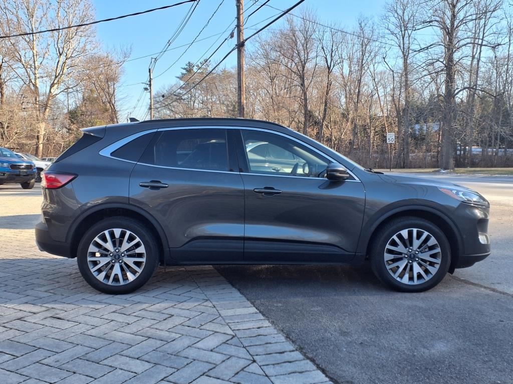 Ford Escape Titanium 4WD 2020